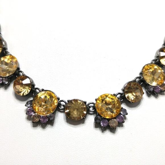 Vintage Yellow Gold Rhinestone Necklace, Lavender Rhinestones, Gunmetal, 20 In - Picture 3 of 9